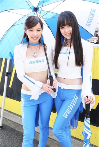 左から、蒼怜奈（Keihin Blue Beauty）、栗沢綾乃（Keihin Blue Navigator）_R.jpg